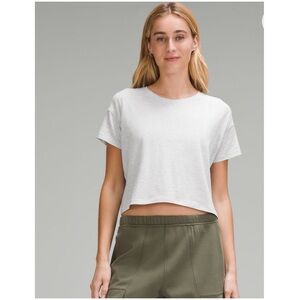 New Lululemon Cates T-shirt Size 6 Small Heathered Gray Cropped Top Casual